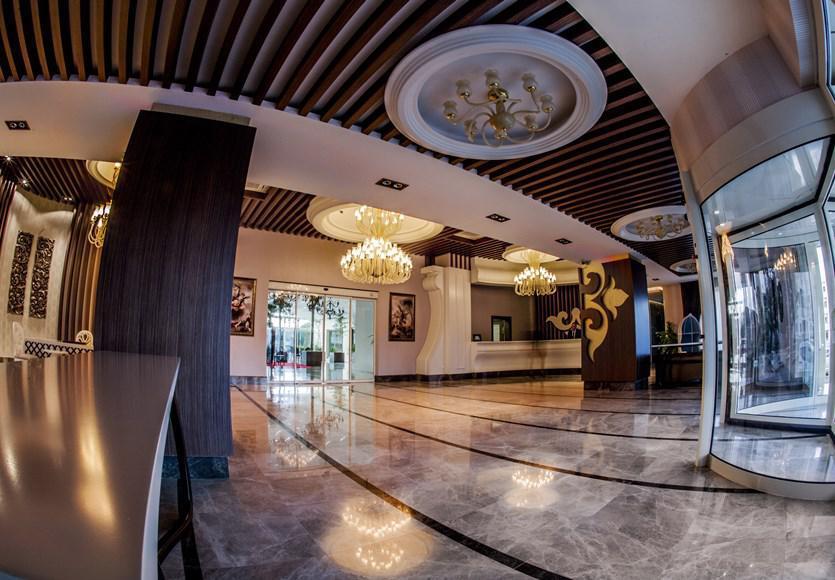 Ada Beach Hotel Karavas  المظهر الخارجي الصورة