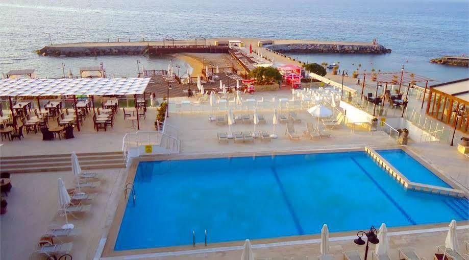 Ada Beach Hotel Karavas  المظهر الخارجي الصورة
