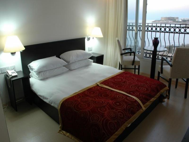 Ada Beach Hotel Karavas  المظهر الخارجي الصورة