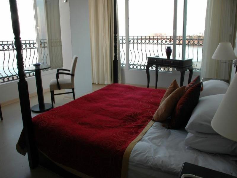 Ada Beach Hotel Karavas  المظهر الخارجي الصورة